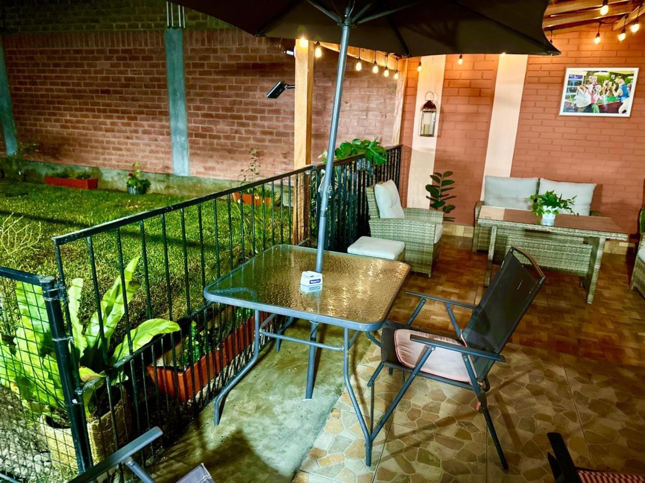 Acogedor departamento amoblado en san miguel, primer piso, wifi. Lima Exterior foto